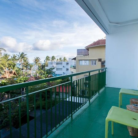 Luxeview Hotel Balabag  Экстерьер фото