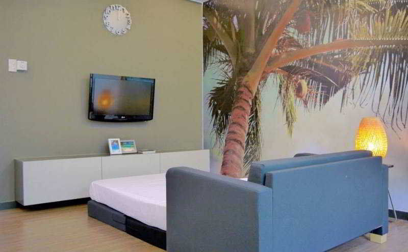 Luxeview Hotel Balabag  Экстерьер фото