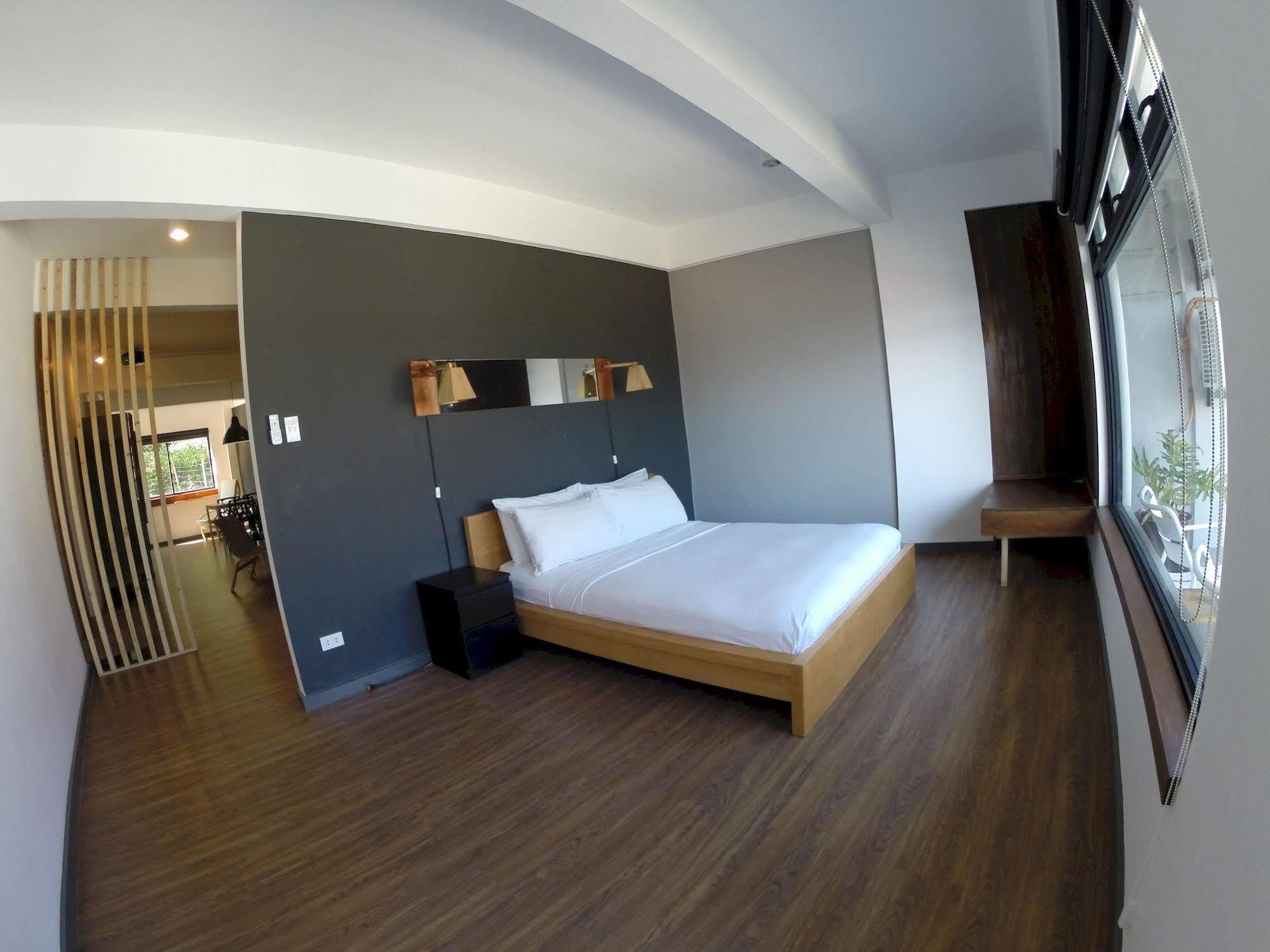 Luxeview Hotel Balabag  Экстерьер фото